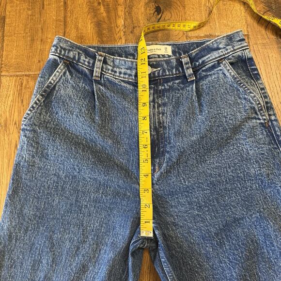 Abercrombie Fitch Ultra High Rise Tapered Womens Jeans Size 28/6R Acid Wash - Picture 4 of 8